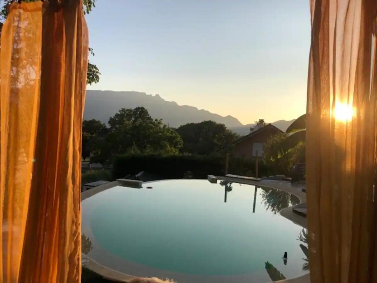A La Marc'Quize Chambres D'Hotes, Petit Dejeuner Compris, Avec Piscine A Debordement En Exterieur, Bain Nordique A 38 Degres En Prestation Supplement Sur Reservation Horaire Anticipee 1 Place De Parking Gratuite Sur Place Mouxy Bagian luar foto