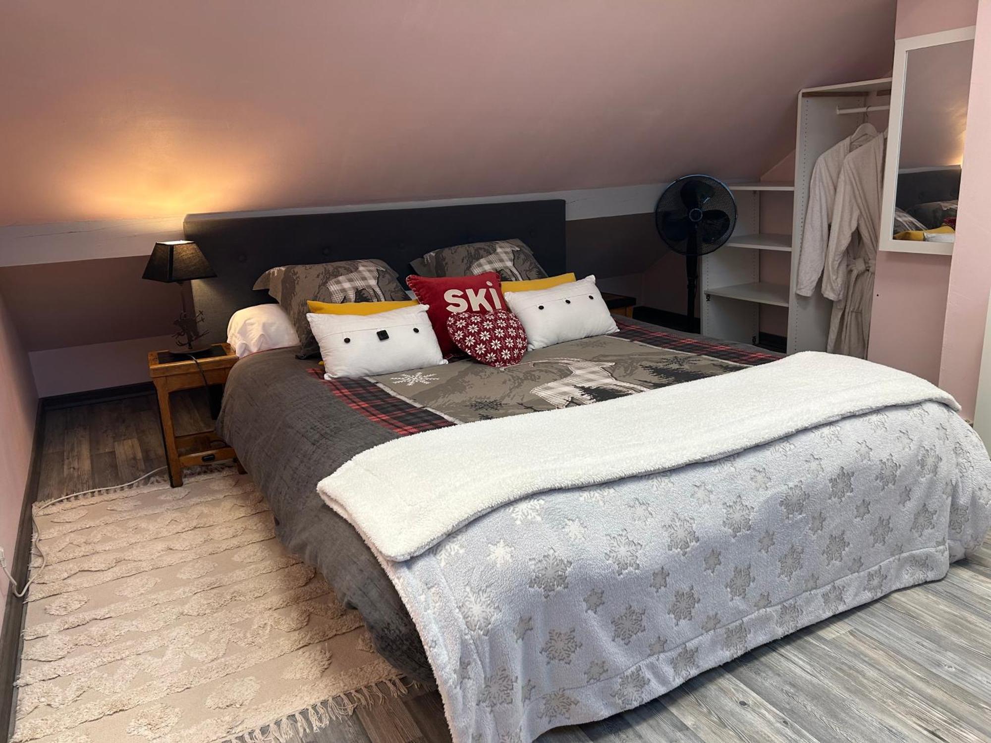 A La Marc'Quize Chambres D'Hotes, Petit Dejeuner Compris, Avec Piscine A Debordement En Exterieur, Bain Nordique A 38 Degres En Prestation Supplement Sur Reservation Horaire Anticipee 1 Place De Parking Gratuite Sur Place Mouxy Bagian luar foto